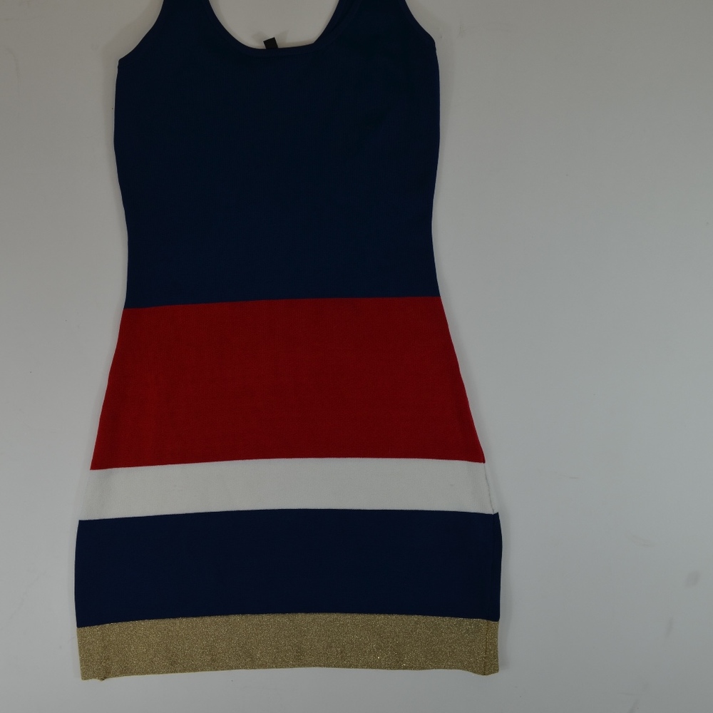 GUESS cute summer cocktail dress